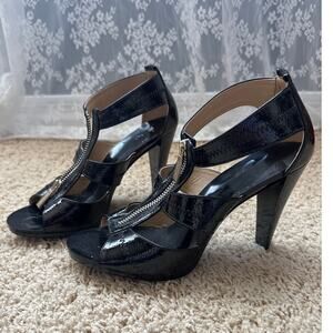 Michael Kors Black Patent Leather Zipper Open Toe Platform Heels Womens Size 8